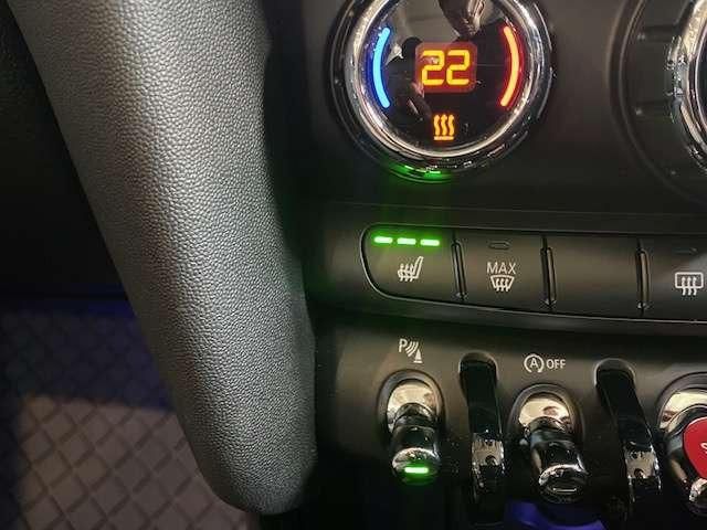 MINI Cooper F56 RHD