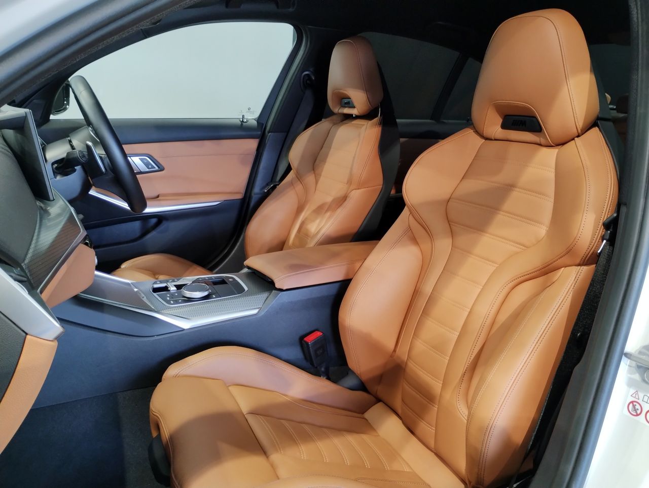 G20 320i Saloon LCI RHD MX