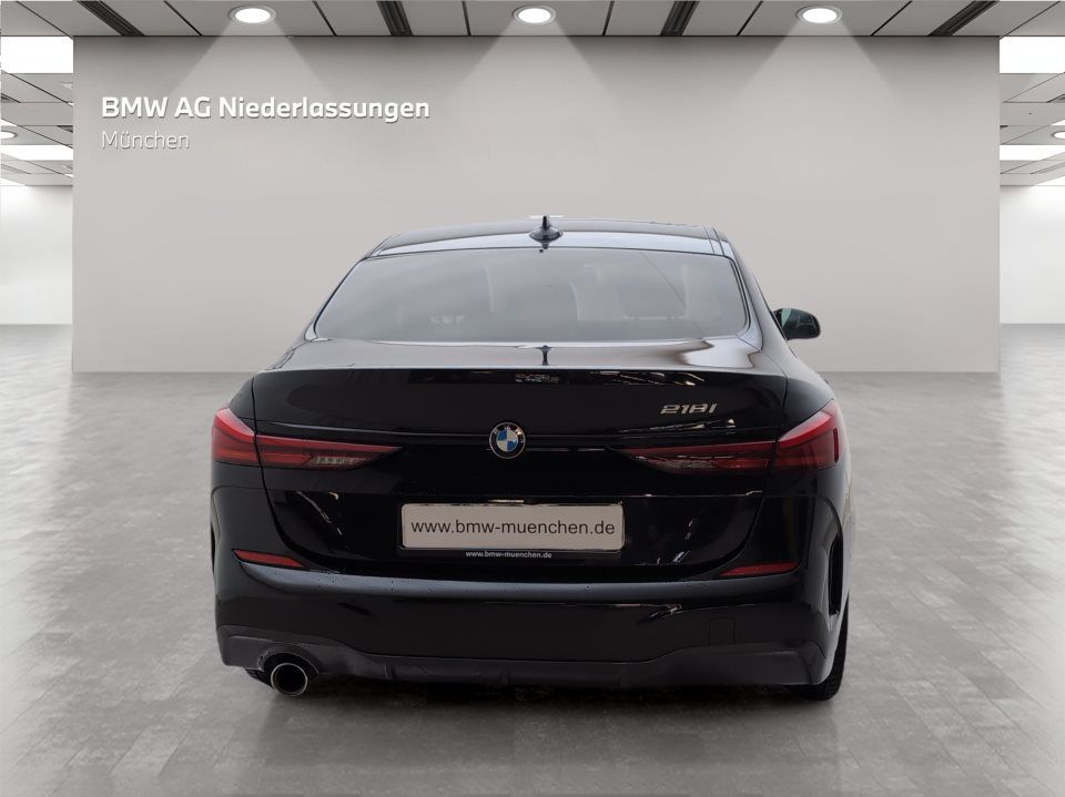 BMW 218