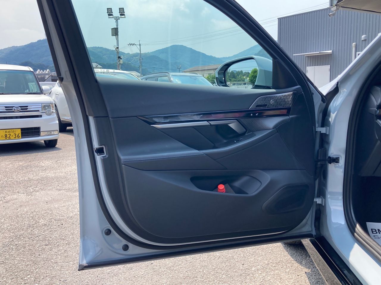 BMW i5 eDrive40 Sedan RHD