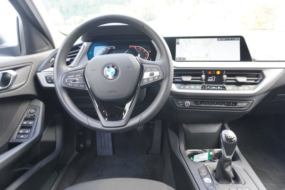 BMW 118