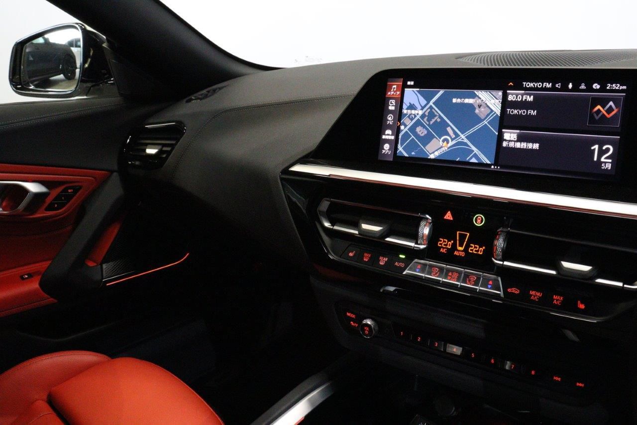 G29 z4 sDrive20i RHD