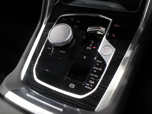 X6 xDrive30d M Sport RHD