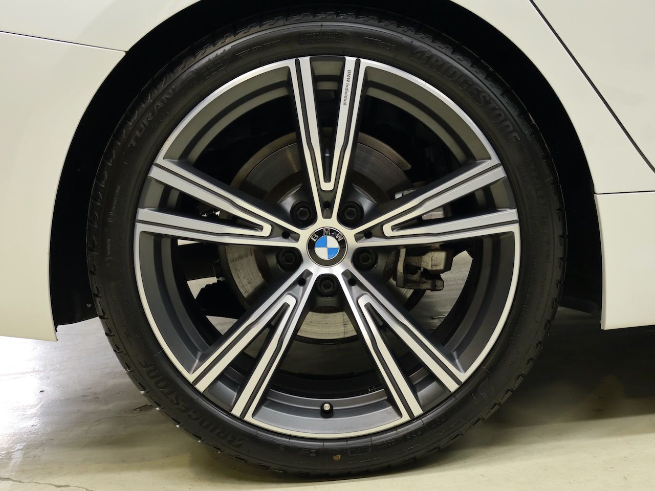 320d xDrive Berline RHD