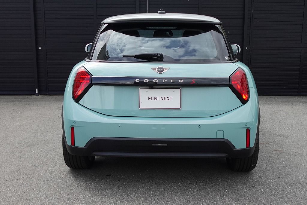 F66 MINI Cooper S 3Dr