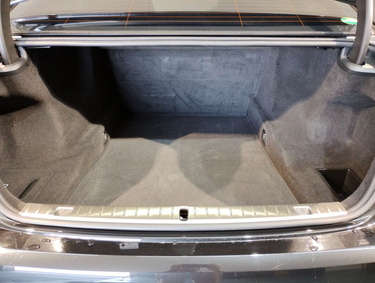 G12 740Li Saloon LCI