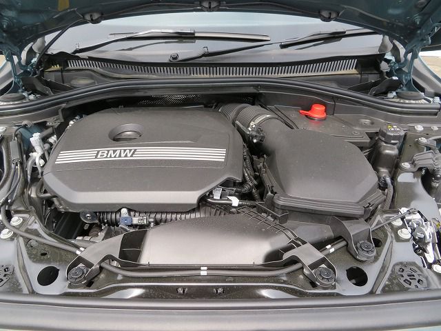 120 Sport Sports Hatch