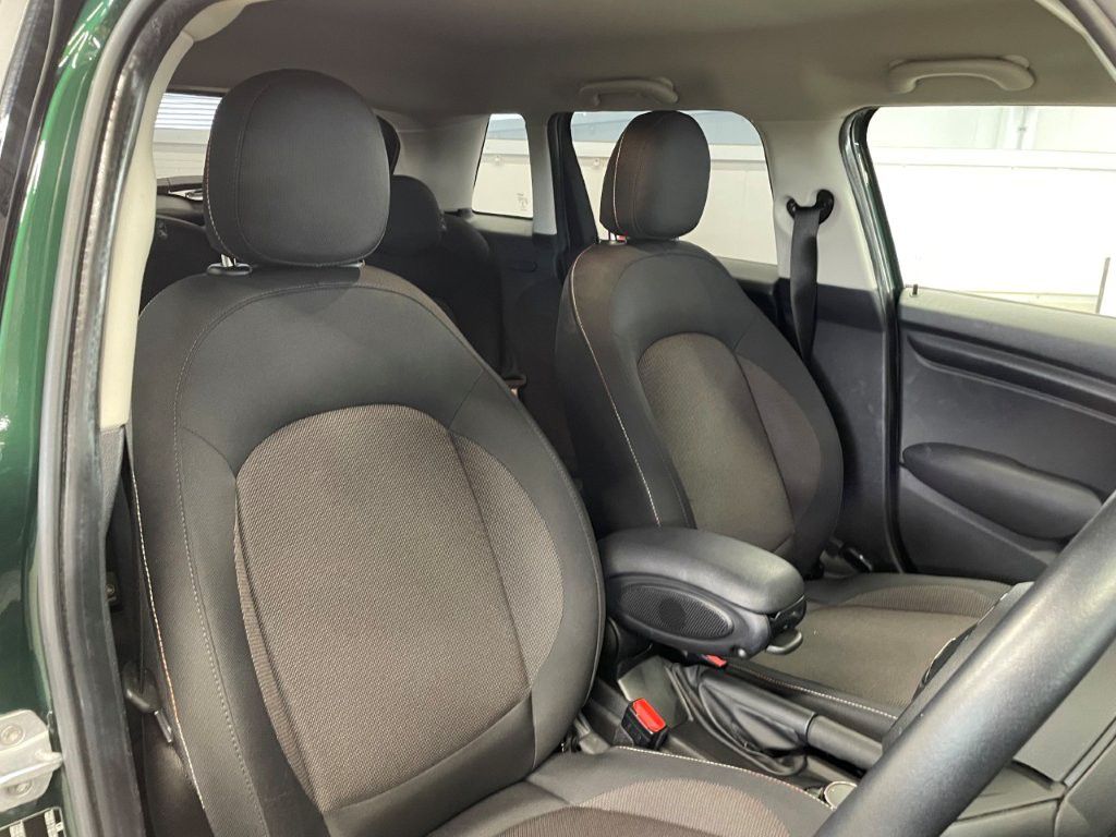 F55 MINI Cooper 5-Door Hatch LCI