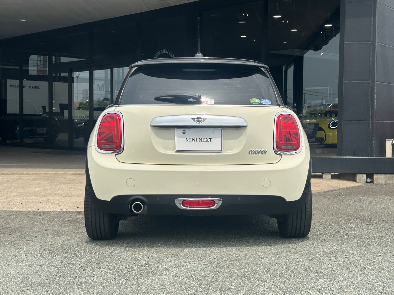F56 MINI Cooper 3-Door Hatch LCI