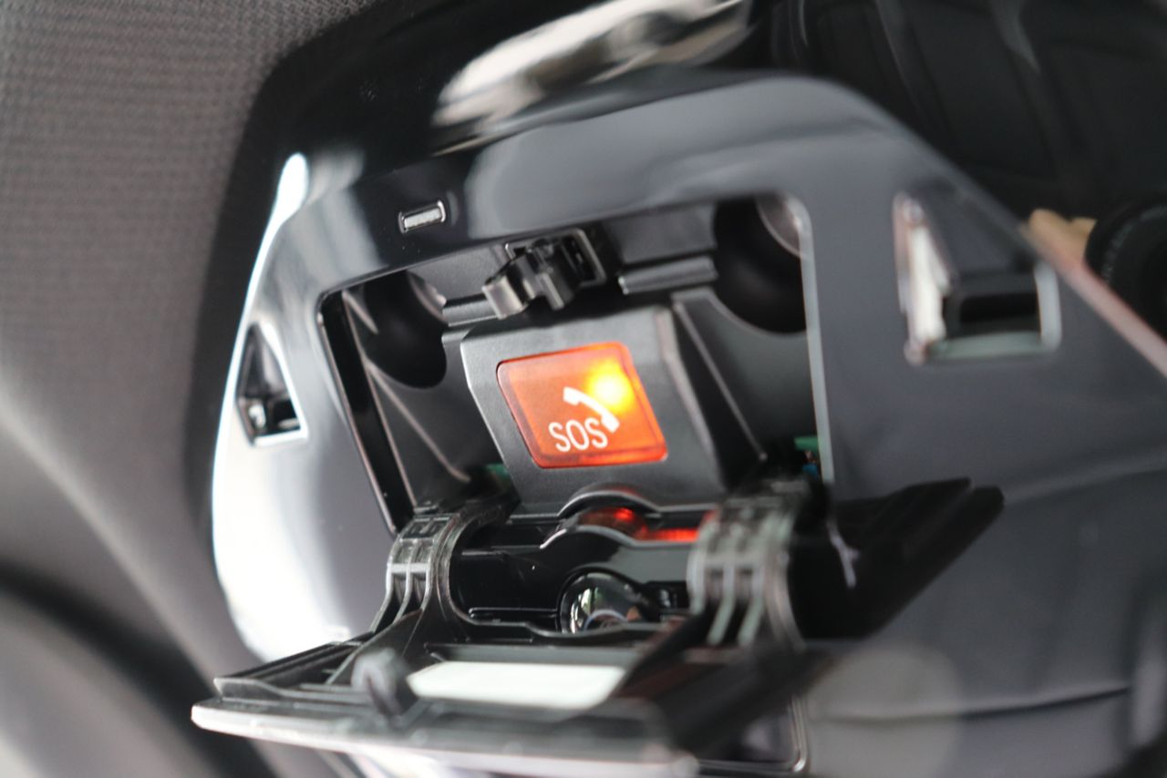 X3 M50 US