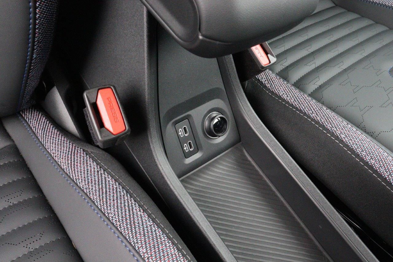 F66 MINI Cooper C 3Dr