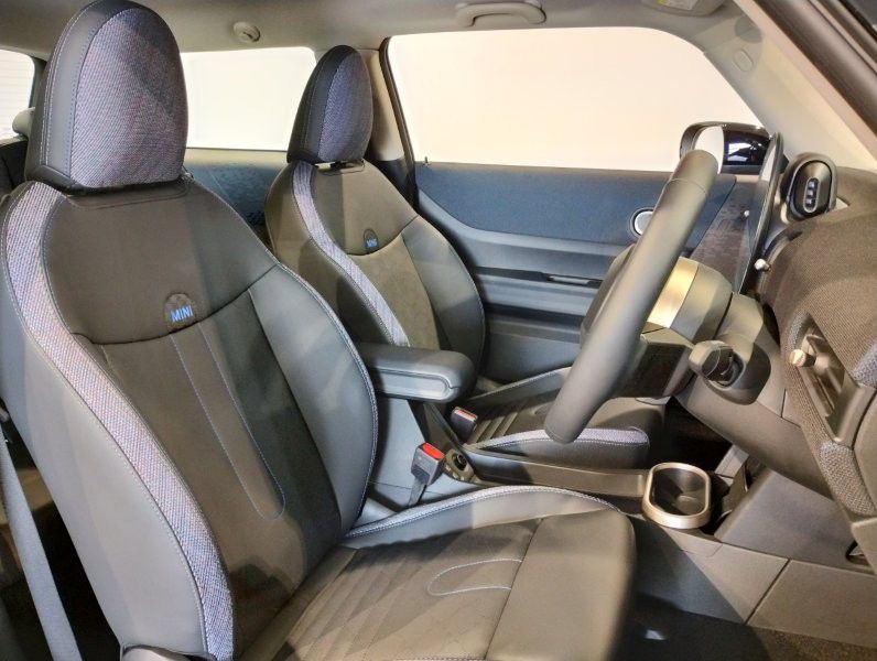 F66 MINI Cooper S 3Dr