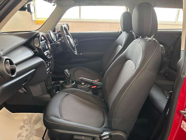 F56 MINI Cooper 3-Door Hatch LCI