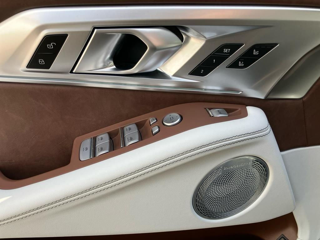 BMW XM