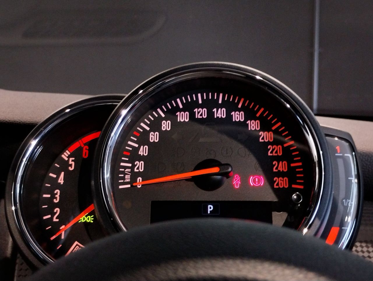F55 COOPER D (AT)