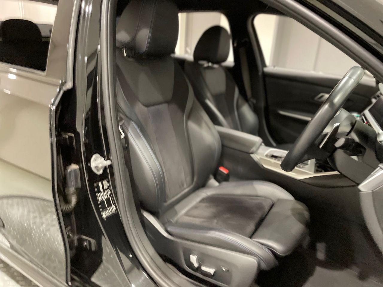 G21 318i Touring