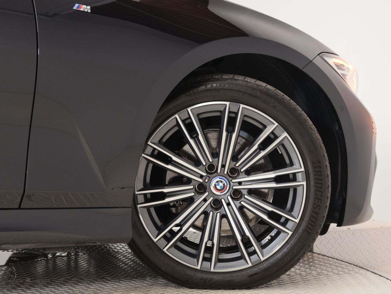 G20 320i Saloon RHD MX