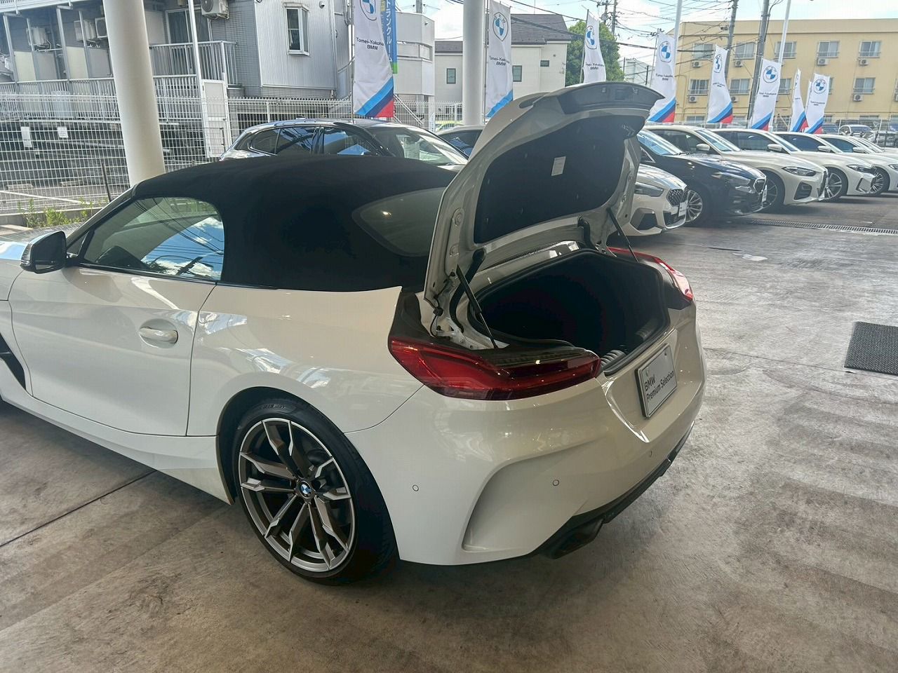 G29 Z4 M40i RHD
