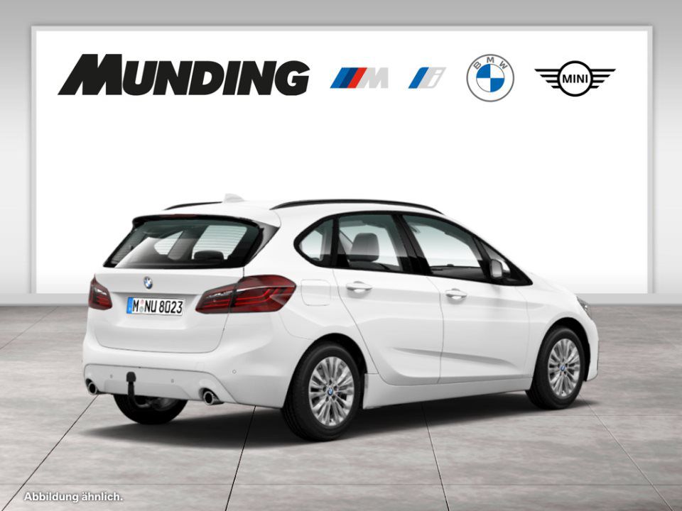 BMW 218