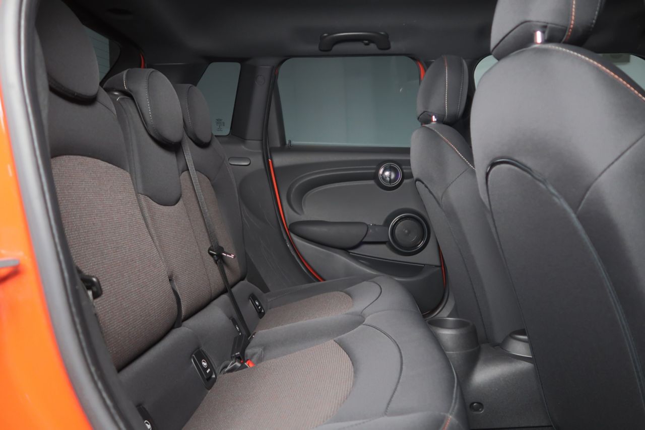F55 MINI Cooper 5-Door Hatch LCI