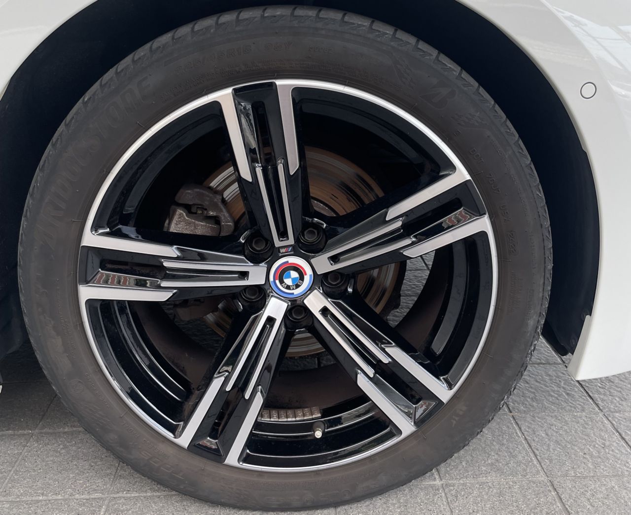 320d xDrive Berline RHD