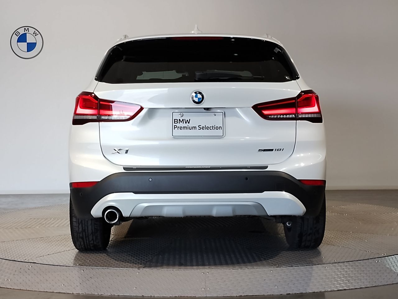 X1 sDrive18i RHD