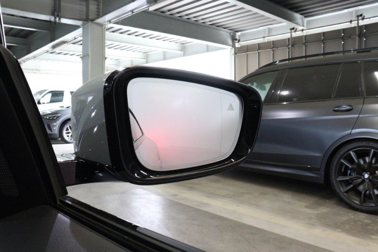 G26 i4 eDrive35 RHD