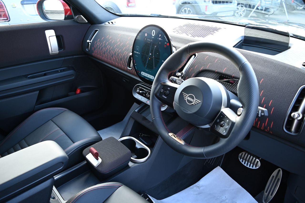 U25 MINI John Cooper Works Countryman ALL4