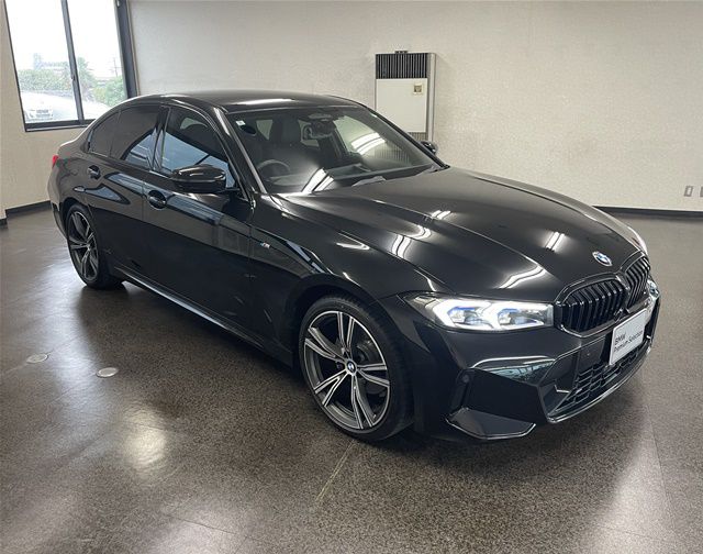 320d xDrive Berline RHD