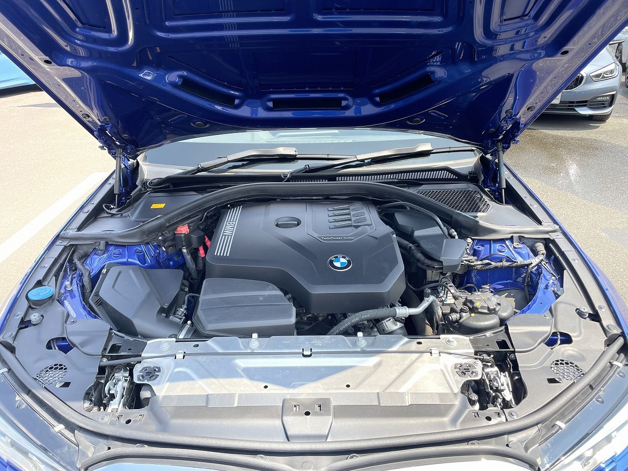 G20 320i Saloon RHD TU