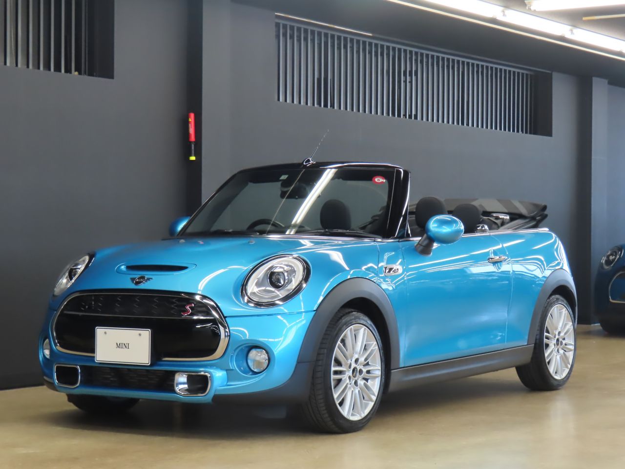 MINI CONVERTIBLE COOPER S