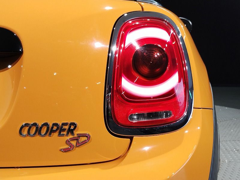 F56 COOPER S D(AT)