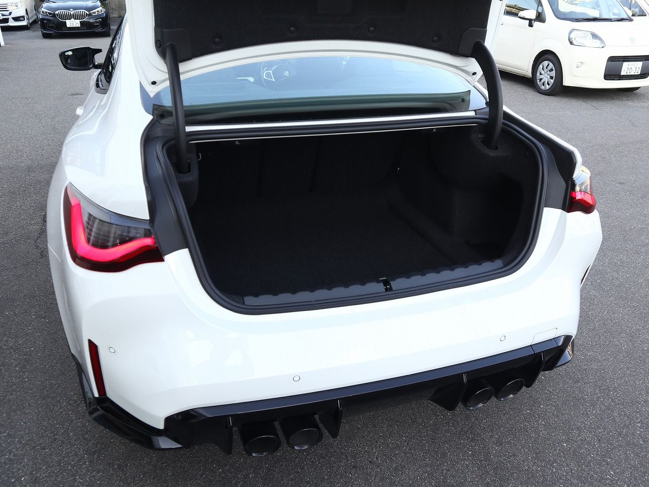 G82 M4 Competition M xDrive Coupe RHD