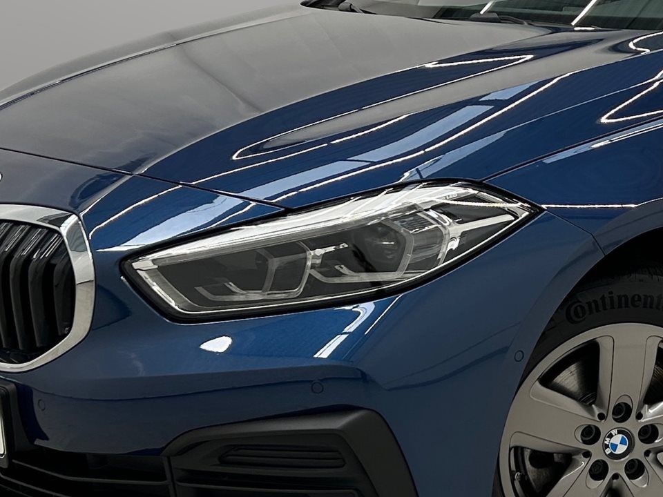 BMW 118