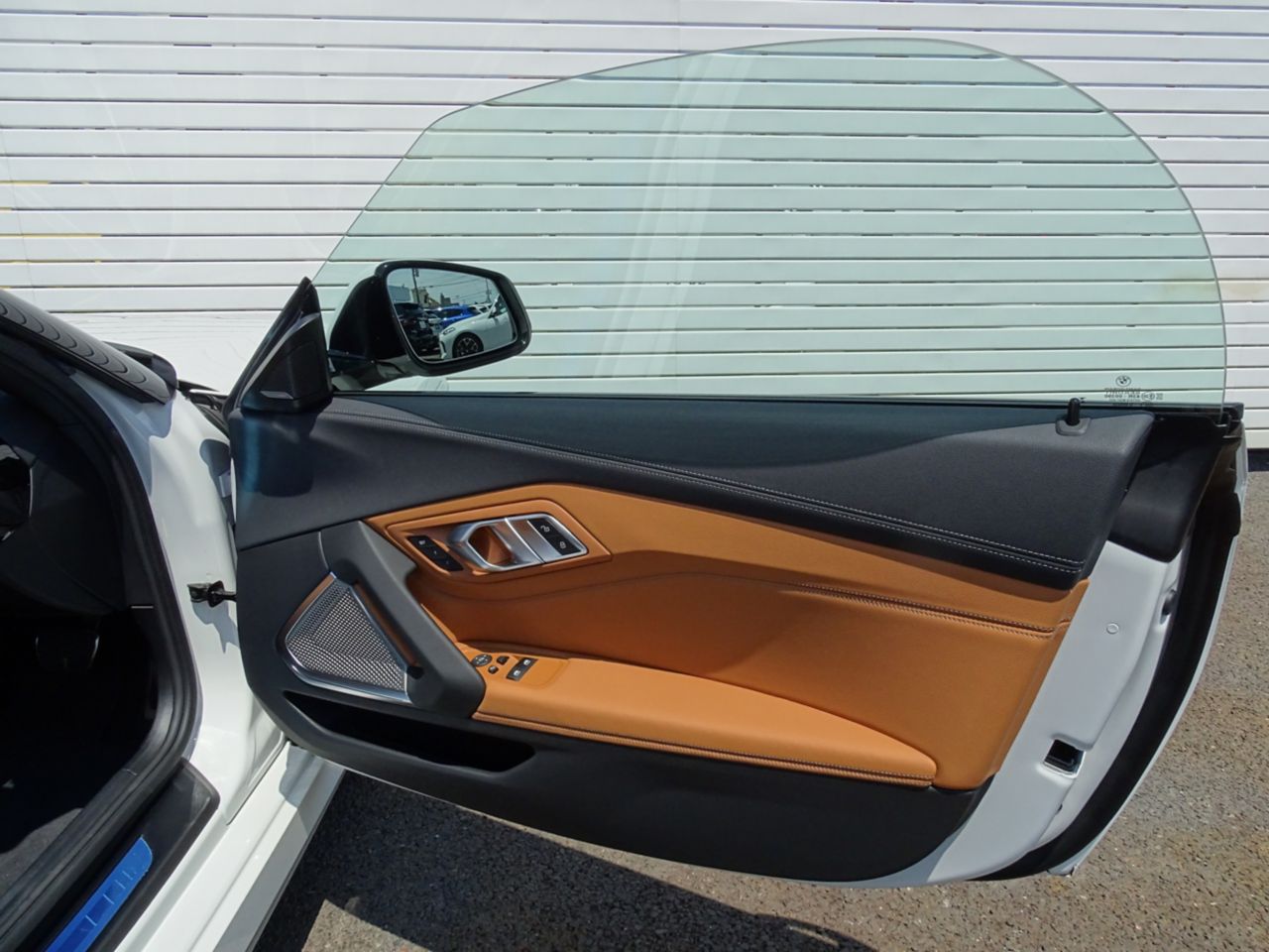 G29 z4 sDrive20i RHD