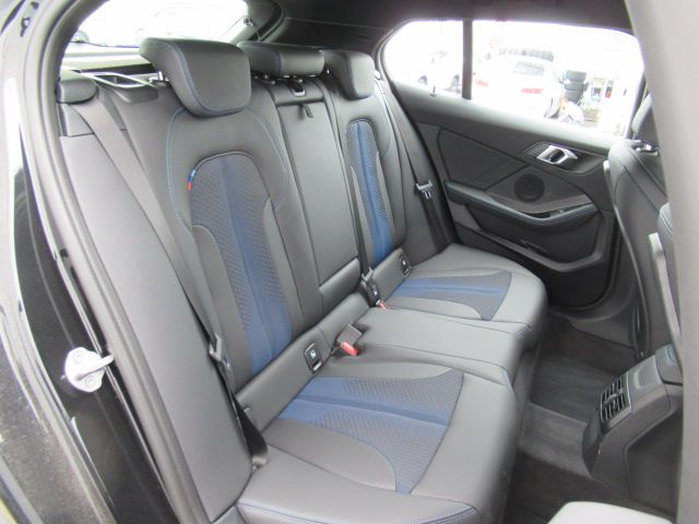 F40 118d Sports Hatch 5-door B47 2.0d