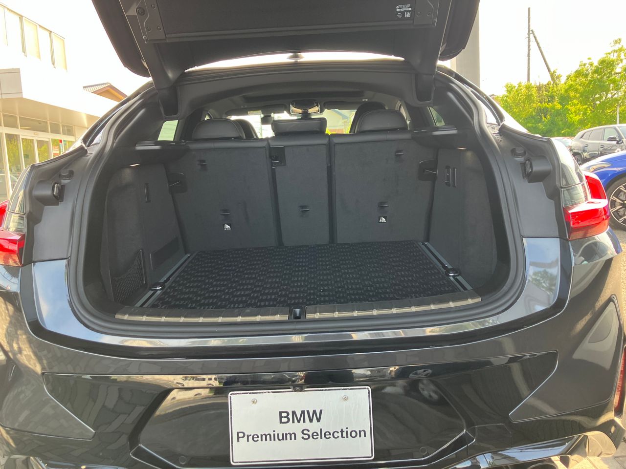 F98 X4 M RHD LCI