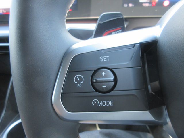 iX2 xDrive30 MSP