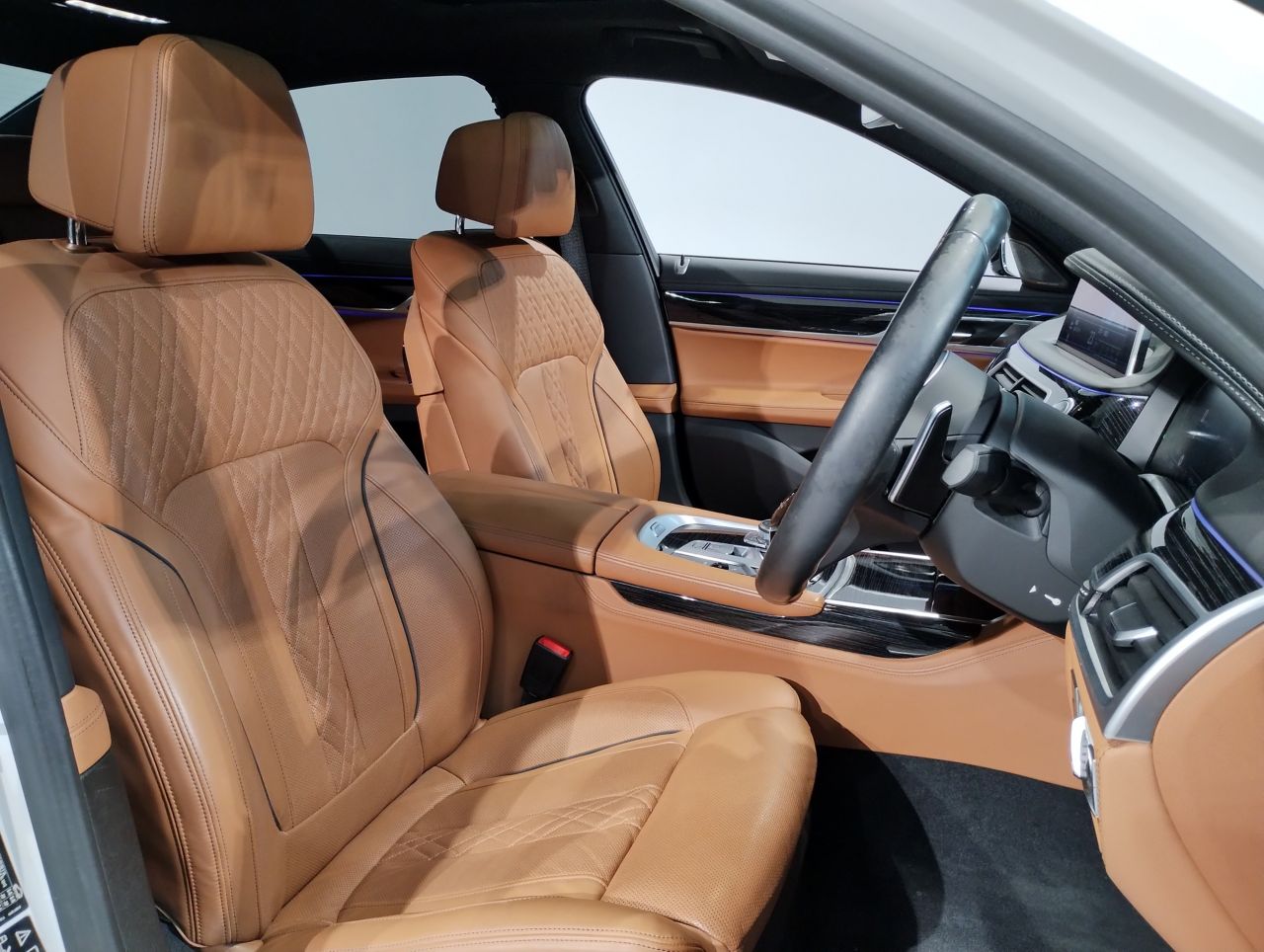 G11 740d xDrive Saloon RHD