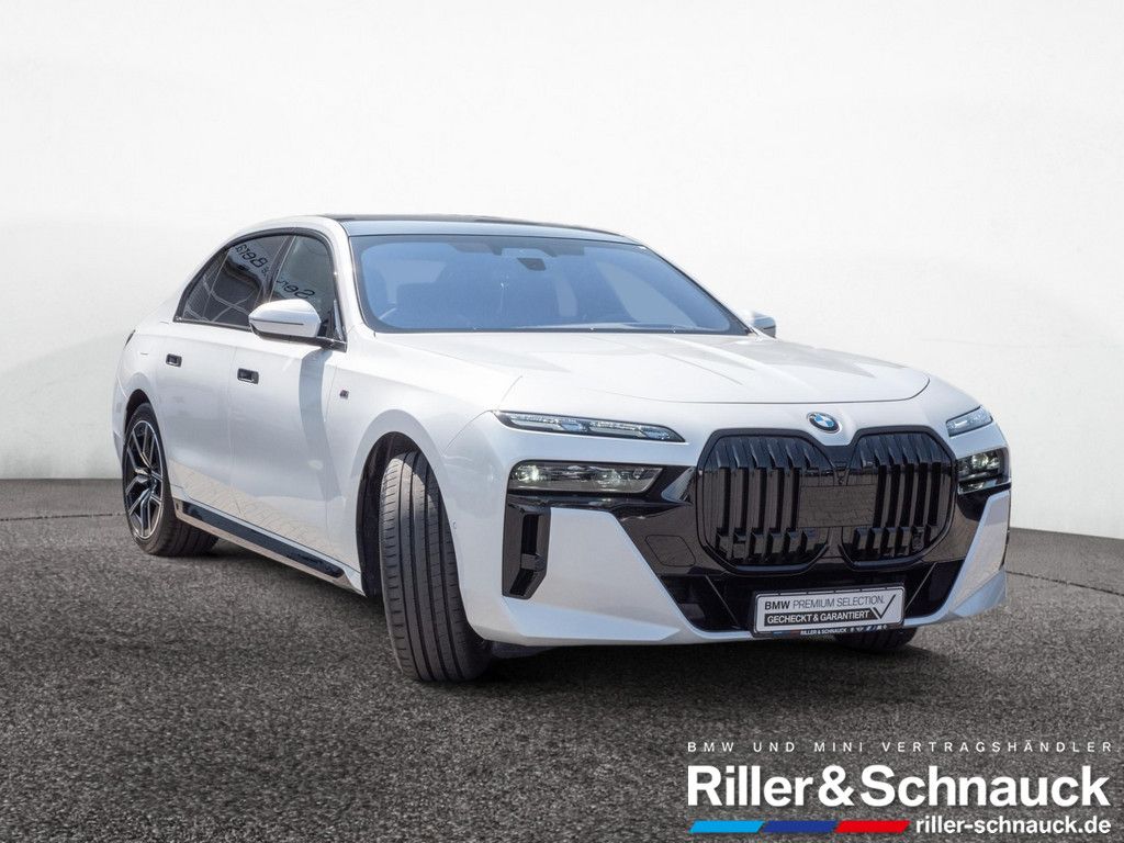 BMW 740