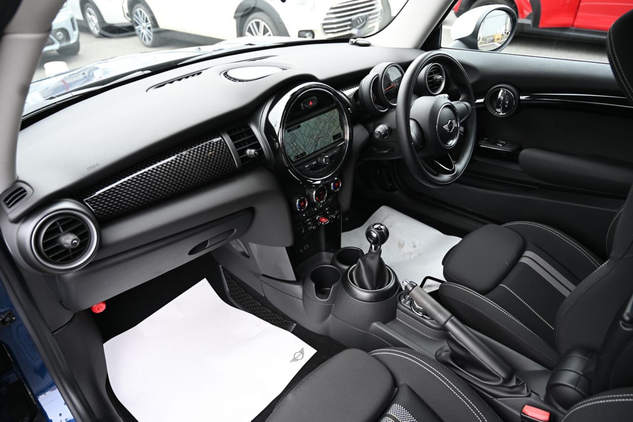 F56 MINI COOPER S