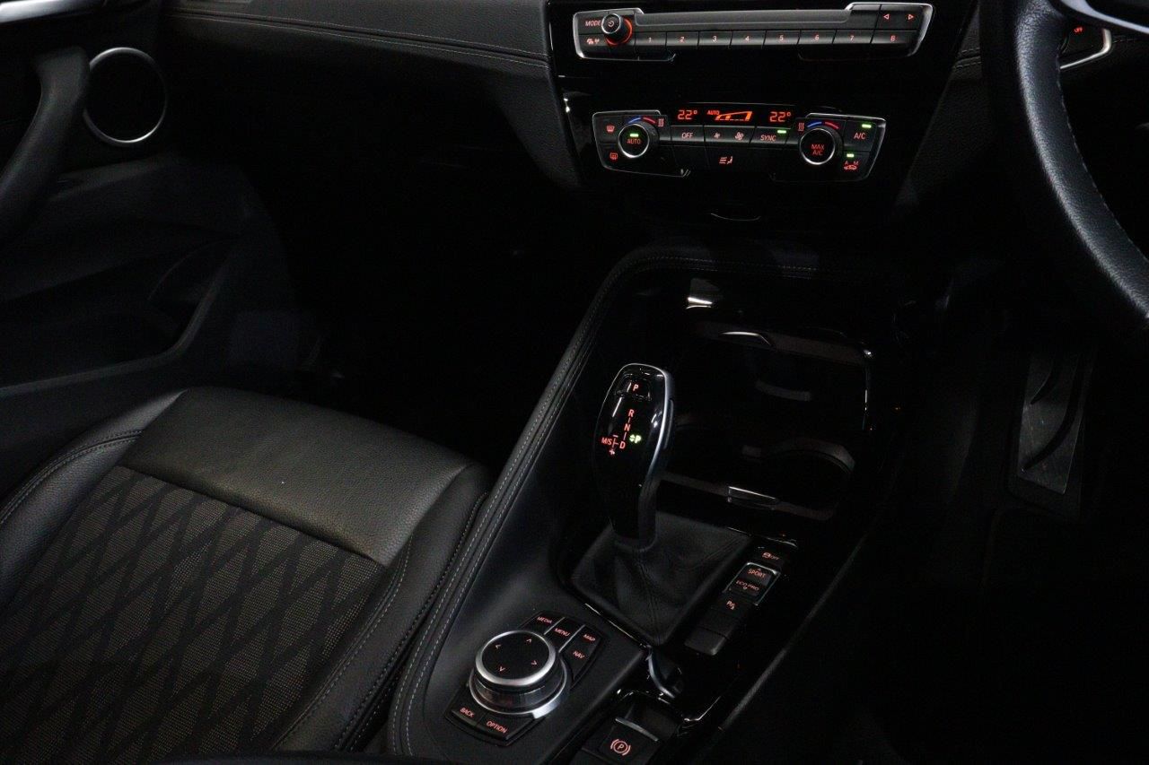 X1 sDrive18i RHD