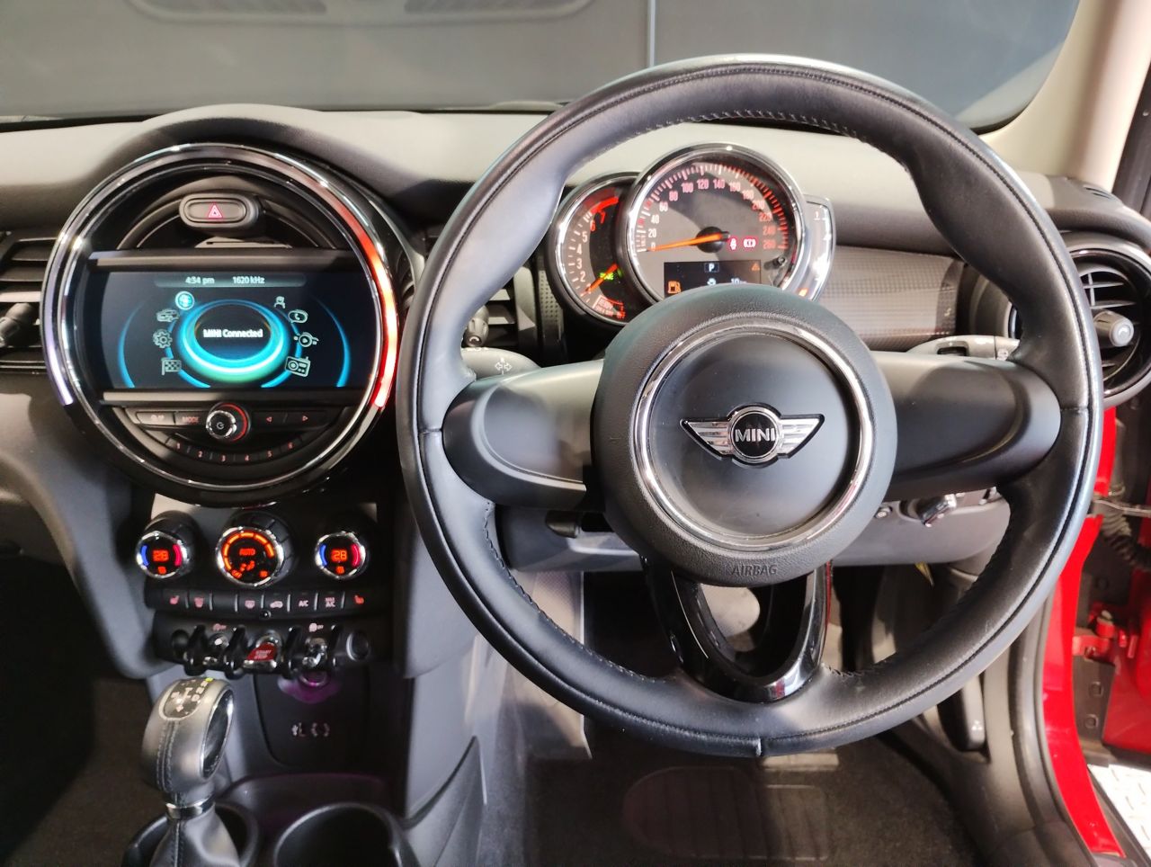 F55 COOPER
