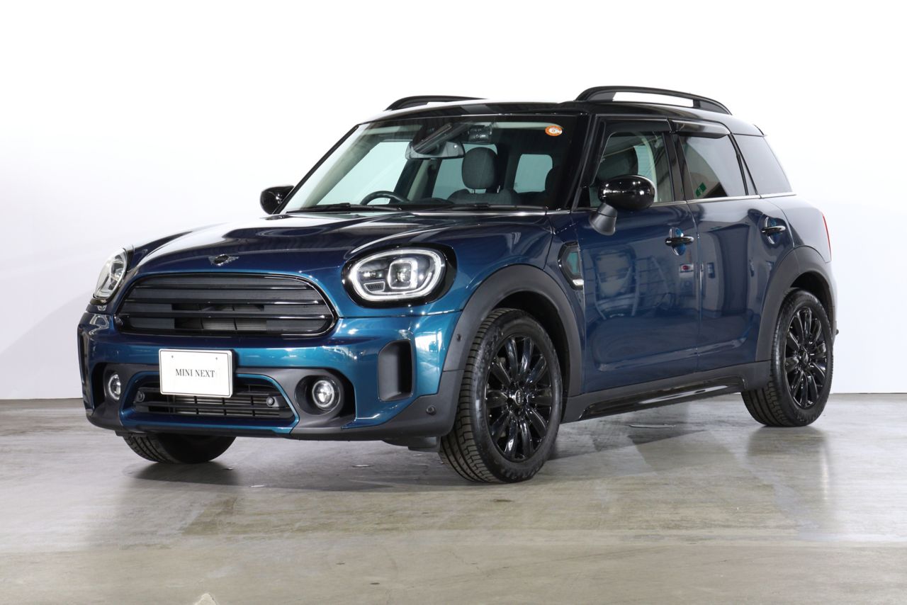MINI COOPER D CROSSOVER.