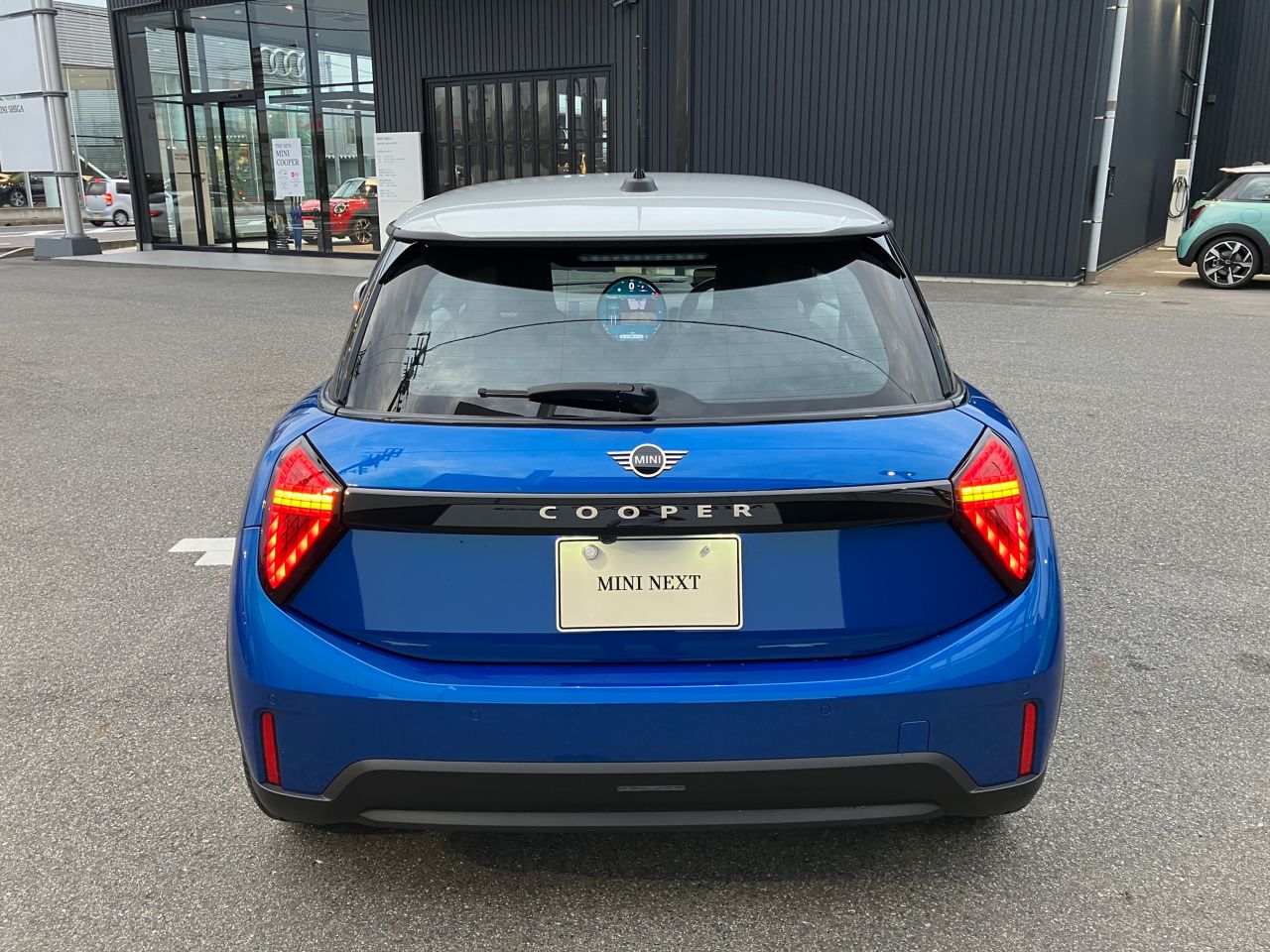 F66 MINI Cooper C 3Dr