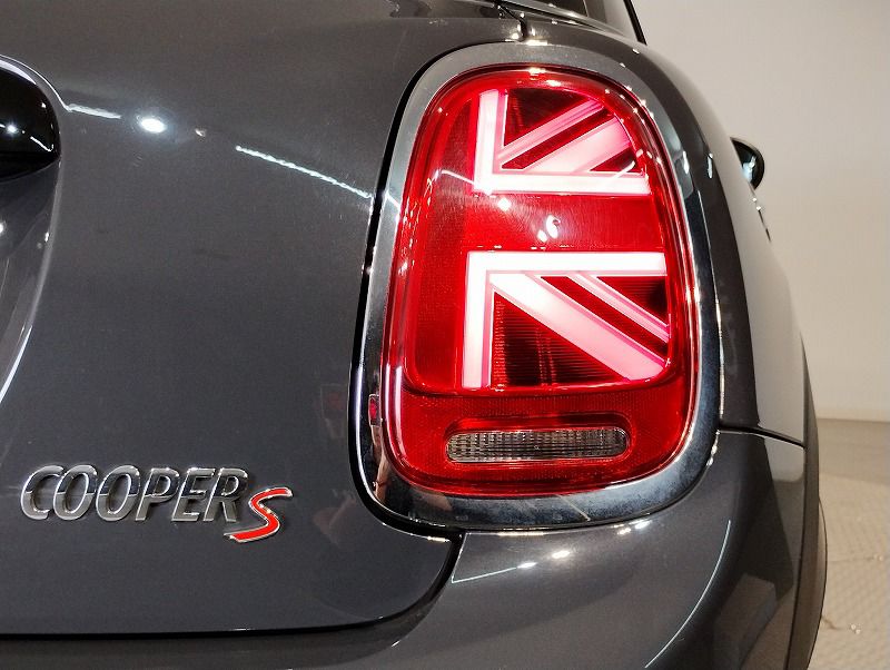 F55 COOPER S