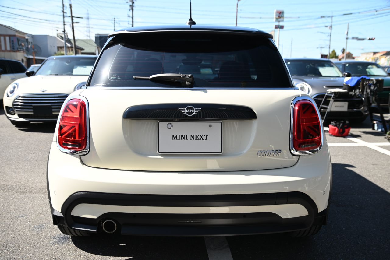 MINI Cooper F56 RHD
