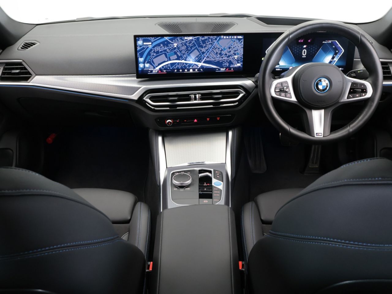 G26 i4 eDrive40 RHD