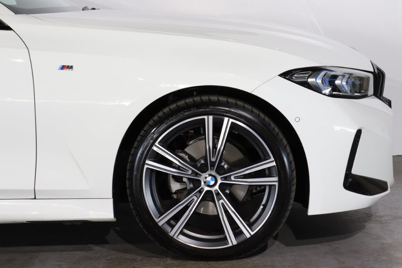 320d xDrive Berline RHD