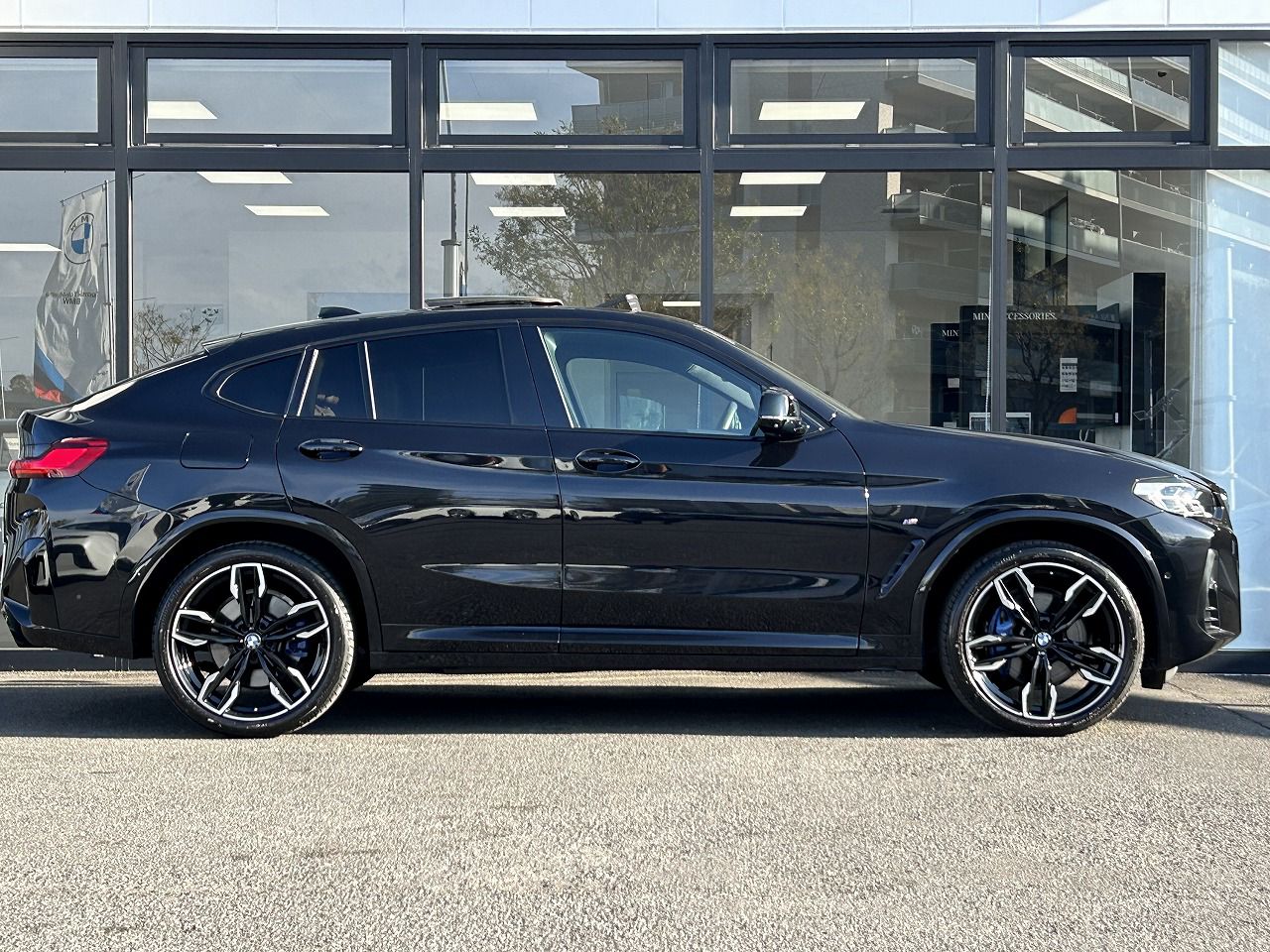 G02 X4 M40i RHD LCI